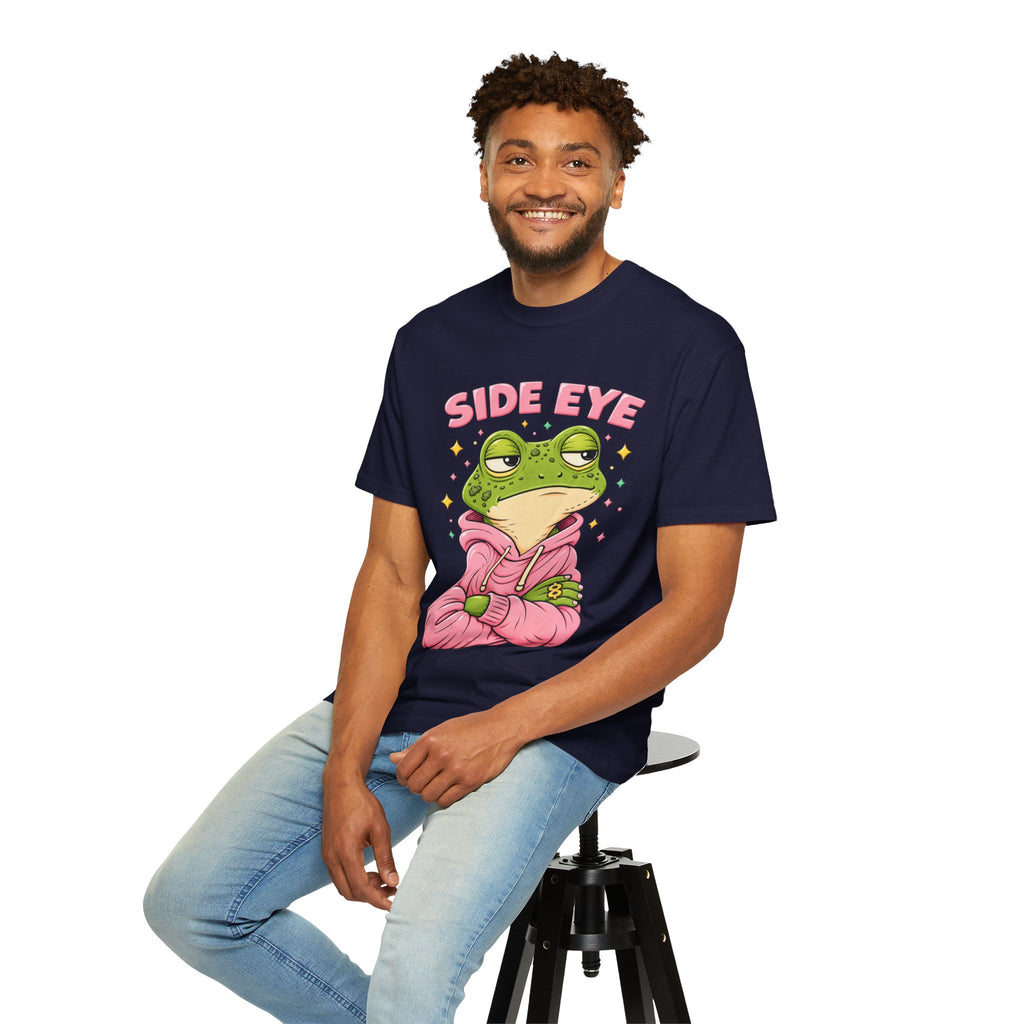 Side Eye Kai the Frog - T-shirt