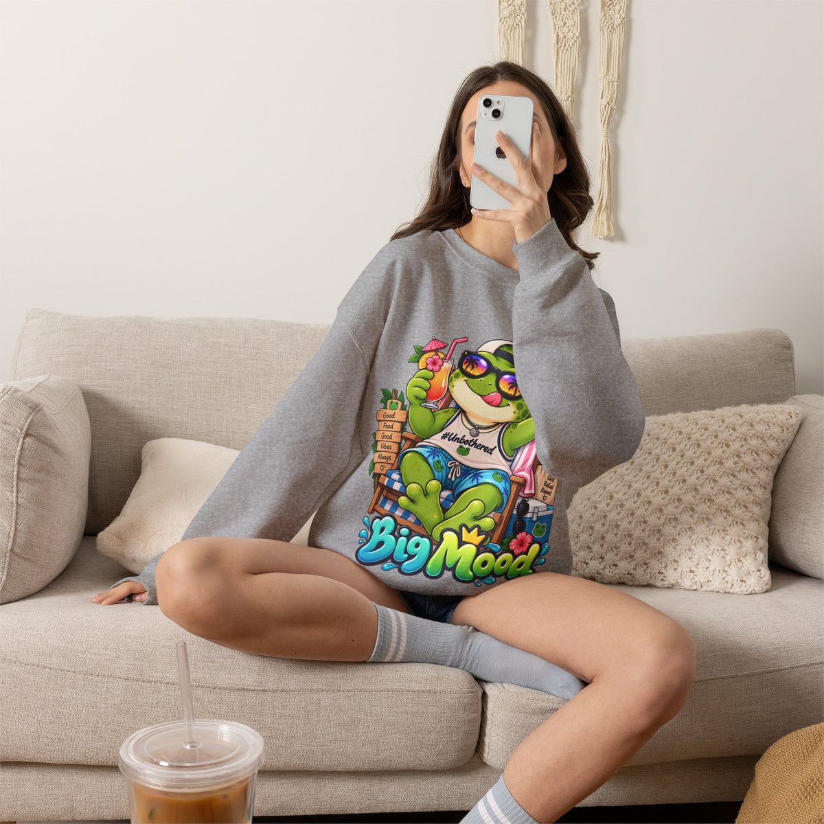 Chill Frog Crewneck Sweatshirt – Relaxed Beach Vibes Graphic Pullover