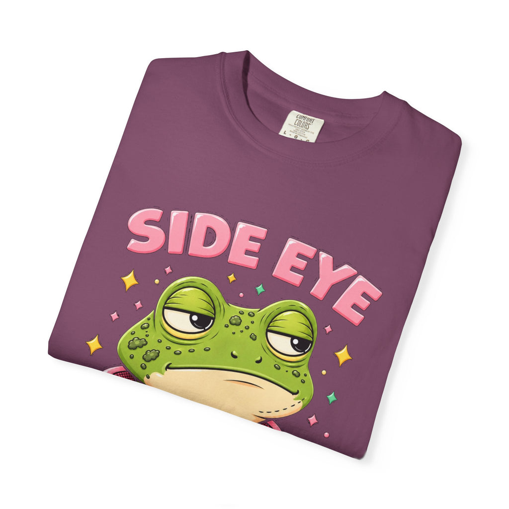 Side Eye Kai the Frog - T-shirt