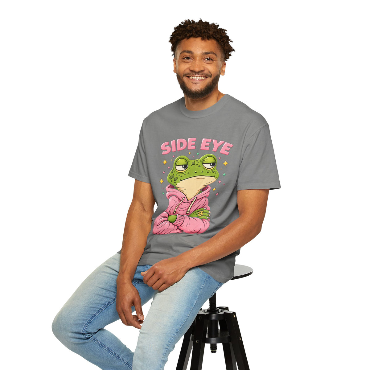 Side Eye Kai the Frog - T-shirt